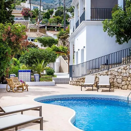 Villa Luxury Alhambra Close To Sea And Centre Benalmadena