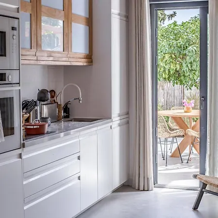Luxury Alhambra Close To Sea And Centre Villa *