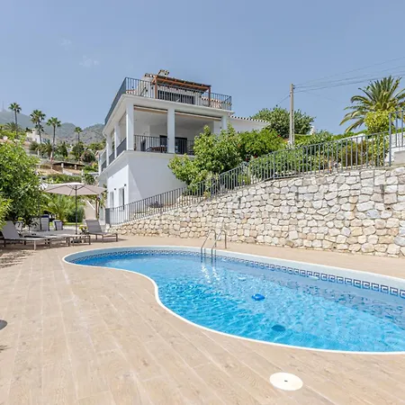 Luxury Alhambra Close To Sea And Centre *