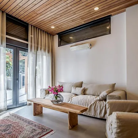 Luxury Alhambra Close To Sea And Centre *